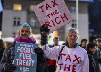 Pse shtetet kanë frikë të taksojnë ultra të pasurit?