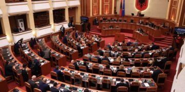 Ambasada amerikane lëshoi alarm për sulm nga Irani, ministrat Lamallari e Nufi: S’ka rrezik real, mos u shqetësoni!