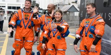 Misioni i parë pas 50 vitesh, NASA nis 4 astronautë në Hënë