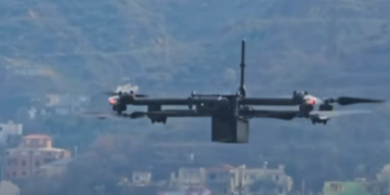 Njësia e Antiterrorit pajisjet me dronë inteligjentë amerikanë