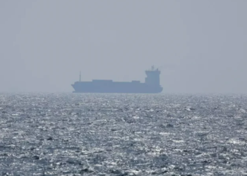 Kriza në Gjirin Persik, 43 anije ende të bllokuara