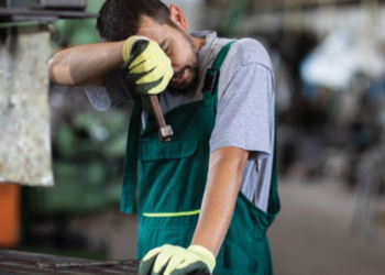 Anketa e BB: Shqetësim madhor i bizneseve në 2025, mungesa e punonjësve të aftë