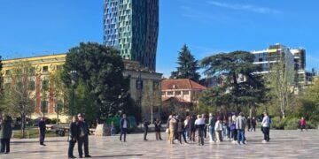 Turizmi, amerikanët zbulojnë Shqipërinë, rriten dhe Kosova, italianët e gjermanët