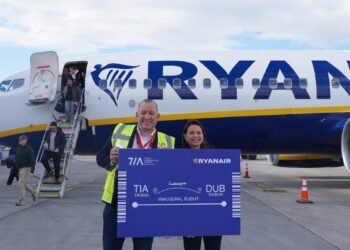 Aeroporti Ndërkombëtar i Tiranës mirëpret linjat e reja të Ryanair drejt Liverpool dhe Dublin