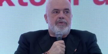 Vende të lira pune në sektorin publik, Rama: Mundësi e re për të gjithë ata që duan të kontribuojnë