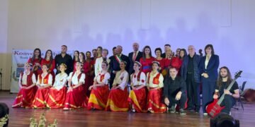 CEO i SIGAL në festën e vëllezërve arbëreshë, Avni Ponari në “Konventën Arbërore” për teatrin e ri