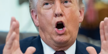 Trump: NATO të marrë guximin dhe të dërgojnë anije në Ngushticën e Hormuzit