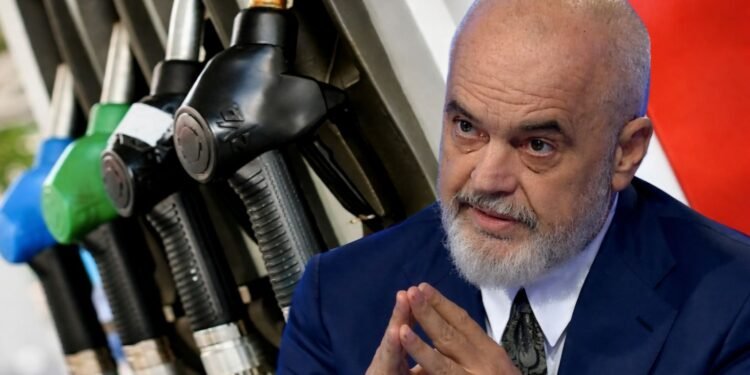 Qeveria miraton uljen e akcizës për karburantet, por me një KUSHT