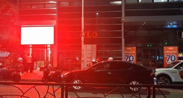 EMRAT/ 1 mln euro CASH dhe 7 të arrestuar: “Rrjeta” ndaj Call Centerave kap “peshqit e vegjël”, bosat u njoftuan nga policët e korruptuar