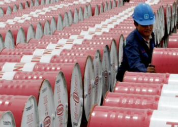 Bien rezervat e naftës në SHBA, BE përgatitet për skenarë krize