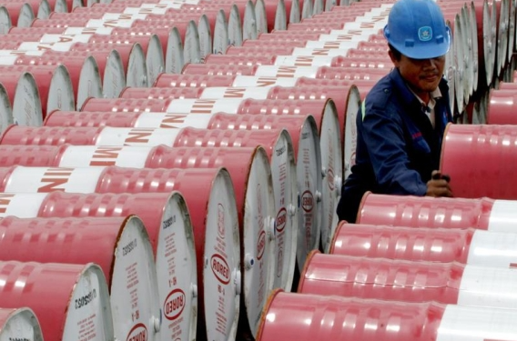 Bien rezervat e naftës në SHBA, BE përgatitet për skenarë krize