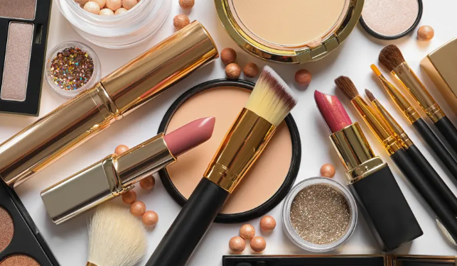 Nga 1 Maji rregulla të reja për produktet kozmetike, BE njofton kufizimet për substancat e rrezikshme në disa produkte