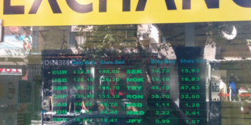 Kursi i këmbimit valutor: Bie euro, forcohet sërish dollari amerikan