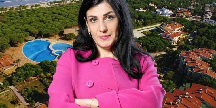 SKEMAT me prestanomet, si u bë Mirlinda Karçanaj pronare e vilës te Laguna Blu në Qerret, roli i Sokol Parllakut dhe Enxhiana Alimetës