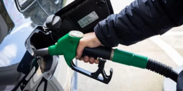 Bordi i Transparencës ul lehtë çmimin e naftës