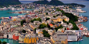 A mundet që një shtet të jetë super i pasur dhe mbi të gjitha: Cilat janë rreziqet