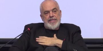 Rama thotë se Shqipërisë po i buzëqesh fati në procesin integrues në BE