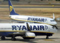 “Bombat” e O’Learyt, vjen fundi i epokës low cost? Ryanair paralajmëron shtrenjtim të biletave pas majit dhe rregulla të reja check-in