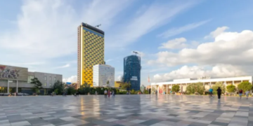 “Tornos News”: Shqipëria konsolidohet si destinacion kryesor turistik me 83 projekte strategjike
