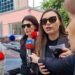 VIDEO/ Mirlinda Karçanaj kyç gojën pasi del nga SPAK, gazetarët e “gozhdojnë” pasi tha se nuk e kishin pyetur