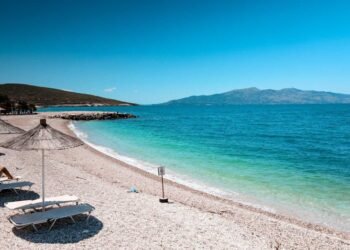Pavarësisht shtrenjtimit, riviera shqiptare mbetet ende një alternativë e lirë krahasuar me rajonin
