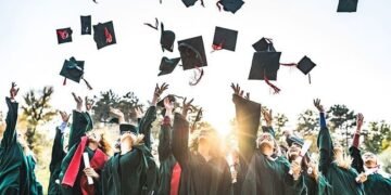 Universitetet private, “parajsa” e studentëve të huaj – Shaqiri: Interesi më i madh nga indianët. Impakti social mbetet për t’u parë
