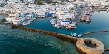 Kërkesa e lartë në sezonin veror shtrenjton me 55% çmimet e AirBNB në Greqi