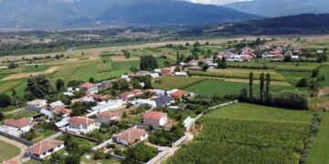 Parku fotovoltaik në Gjoricë drejt gjykatës, thellohet përplasja në Bulqizë
