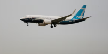 Boeing MAX 7 pritet të certifikohet këtë verë, kompania rrit ritmin e prodhimit