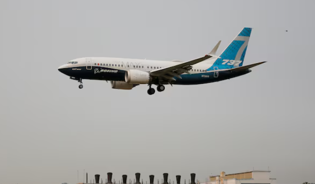 Boeing MAX 7 pritet të certifikohet këtë verë, kompania rrit ritmin e prodhimit