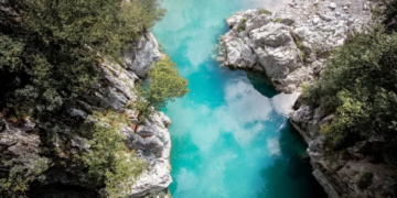 Media spanjolle: Shqipëria, zbulimi i madh i turizmit mesdhetar