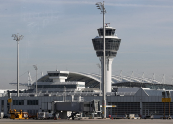 Alarm për dron, mbyllet përkohësisht aeroporti i Mynihut në Gjermani