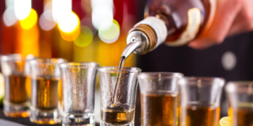Ekspertët: Alkooli është shaktari kryesor i 62 sëmundjeve