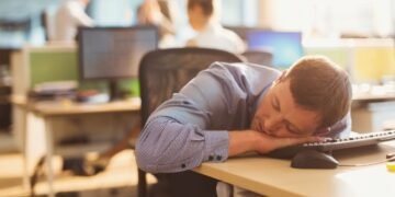 Shqiptarët “dembelë”, OECD: Produktiviteti i bizneseve shqiptare sa 23-29% e BE-së