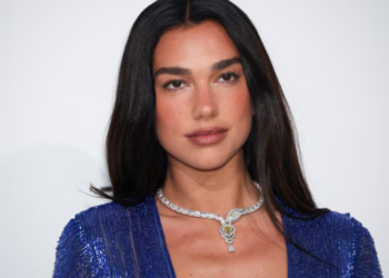 Dua Lipa padit Samsung, kërkon 15 milionë dollarë dëmshpërblim