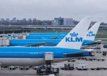 Air France dhe KLM mund të “zhduken” duke dalë me emrin e përbashkët Blue Group