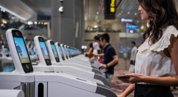 Shpallet fituesi për verifikimin e automatizuar për udhëtarët në Portin e Durrësit dhe Sarandës