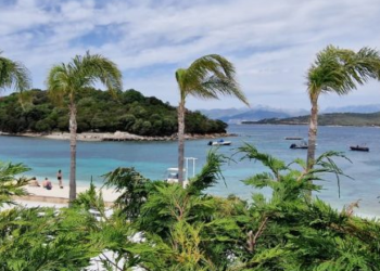 ”La Repubblica”: Shqipëria, destinacion ideal turistik