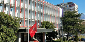Ministria e Jashtme njofton 10 pozicione të lira pune pranë misionit shqiptar në Bruksel: Si të aplikoni