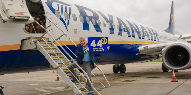 Largimi nga Selaniku, RyanAir liston Shqipërinë në krye të destinacioneve: Forcohet pozicioni i TIA-s në rajon