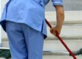 Paga 1 200 euro për sanitare në jug, mungesa e fuqisë punëtore rrit presionin ndaj punëdhënësve
