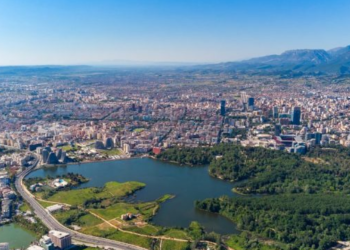 “La Vanguardia”: Shqipëria, në qendër të udhëtimit magjepsës në Ballkan