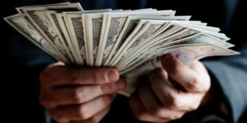 Paraja shkon te paraja! Më shumë se 2 milionë milionerë të rinj gjatë 2025