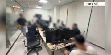 Dekonspirohet nga brenda operacioni i policisë ndaj “bosit” të Call Centerave te “Delijorgji”?