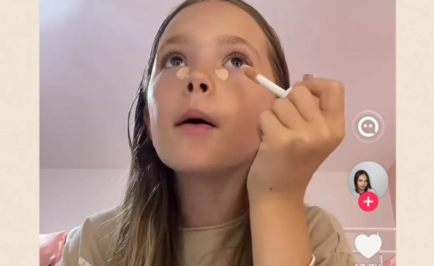 Si po bien vajzat e mitura në kurthin e obsesionit për kujdesin ndaj lëkurës
