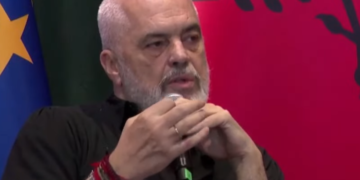 Rama me gazetarët e BE: Shqipërisë i duhet turizëm luksoz, askush nuk më jep dot leksione për mjedisin