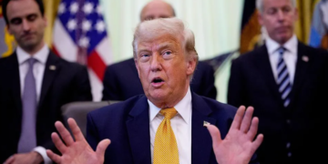 Trump kërcënon Evropën: Tarifë 100% për çdo vend që takson gjigantët amerikanë të teknologjisë