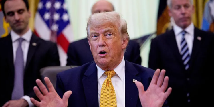 Trump kërcënon Evropën: Tarifë 100% për çdo vend që takson gjigantët amerikanë të teknologjisë