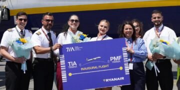Ryanair nis fluturimet direkte mes Tiranës dhe Parmës