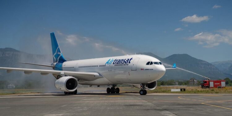 FOTO/ Aeroporti Ndërkombëtar i Tiranës nis fluturimet direkte mes Tiranës dhe Torontos, Kanada